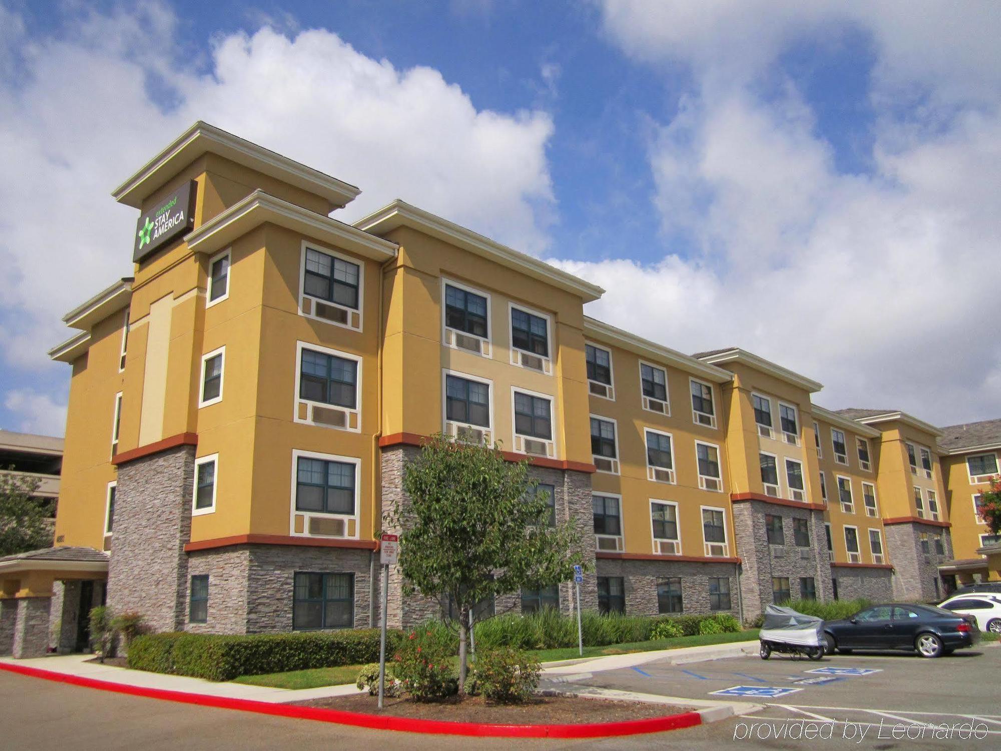 Extended Stay America Suites - Orange County - John Wayne Airport Newport Beach Ngoại thất bức ảnh